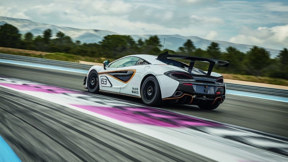 McLaren 570S Sprint: foto