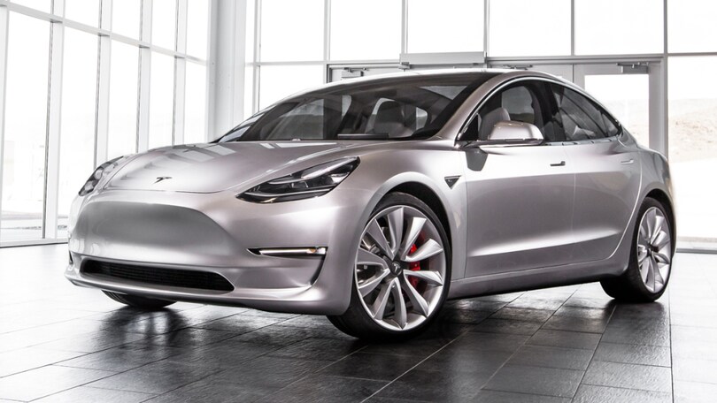 Tesla compra Solar City e crea un impero "elettrico"