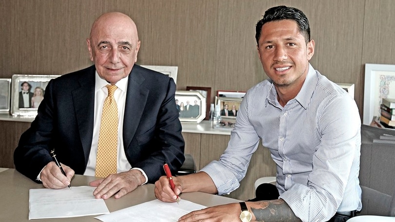 Calciomercato Milan, Lapadula è ufficiale: «Ho voluto fortemente i rossoneri»