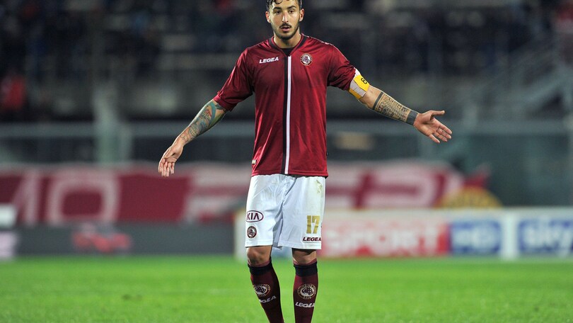 Calciomercato Crotone, sfida con il Cagliari per Ceccherini