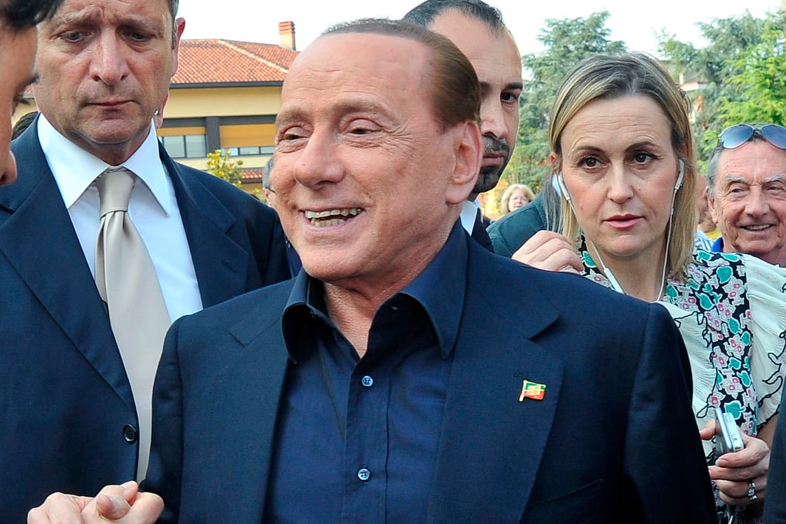 Calciomercato Milan, con i cinesi si tratta per la cessione dell'80%