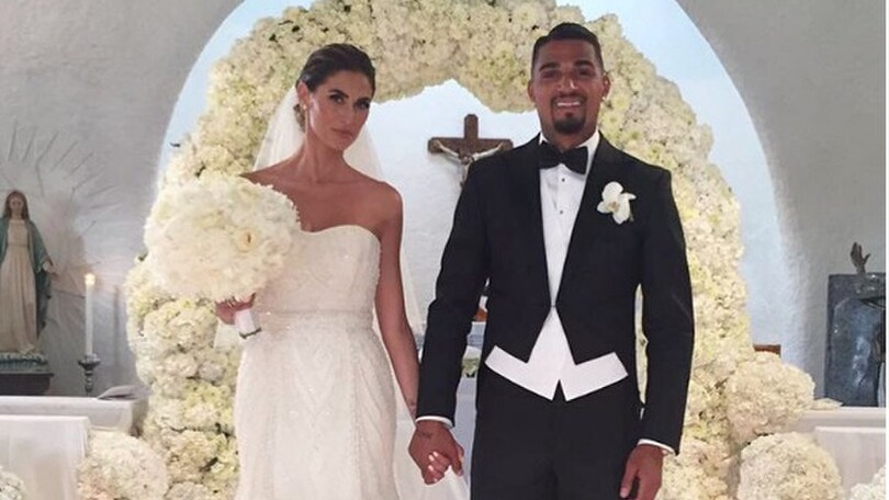 Matrimonio Satta-Boateng, paura per un incidente d'auto dopo la festa