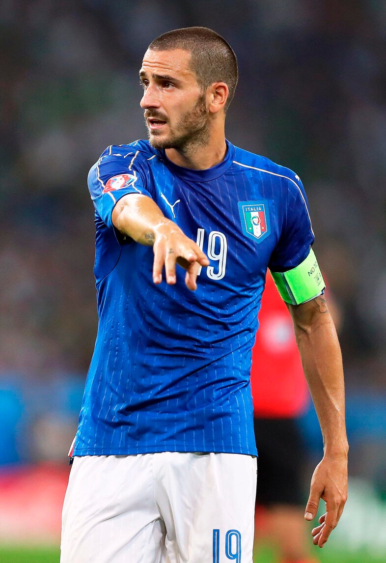 Calciomercato Juventus, «Guardiola e Conte pazzi per Bonucci»
