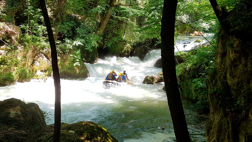 Rafting, il suggestivo percorso sul fiume Nera