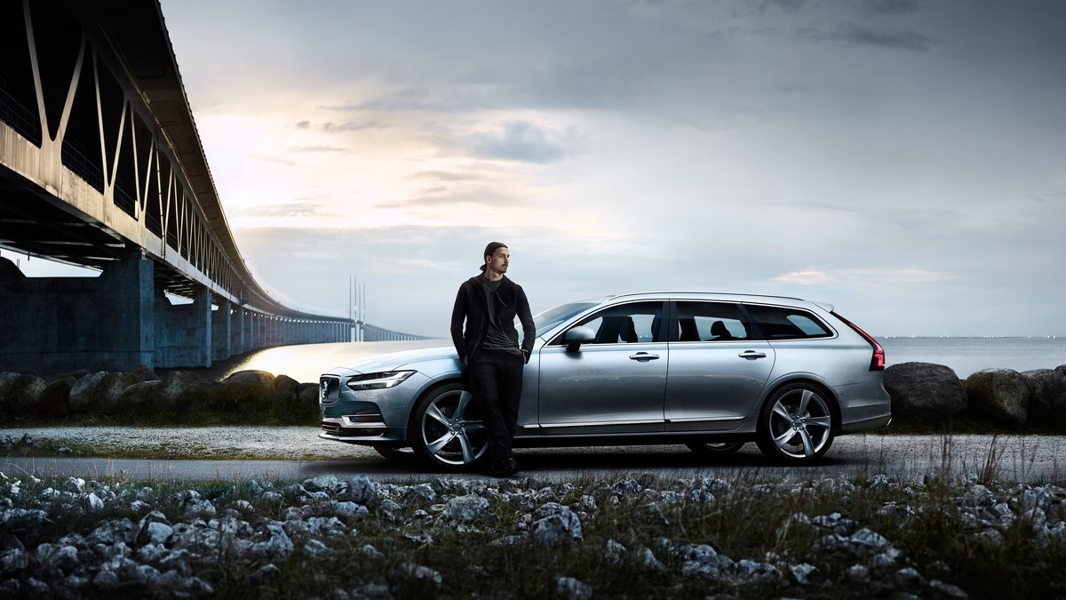 Ibrahimovic lascia la Nazionale e torna a casa in Volvo
