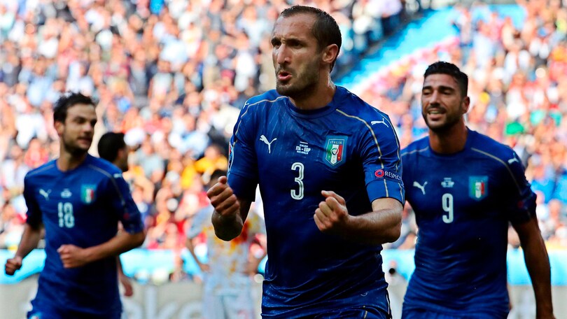 Italia, Chiellini come Platini e Zidane: i bianconeri fanno male alla Spagna