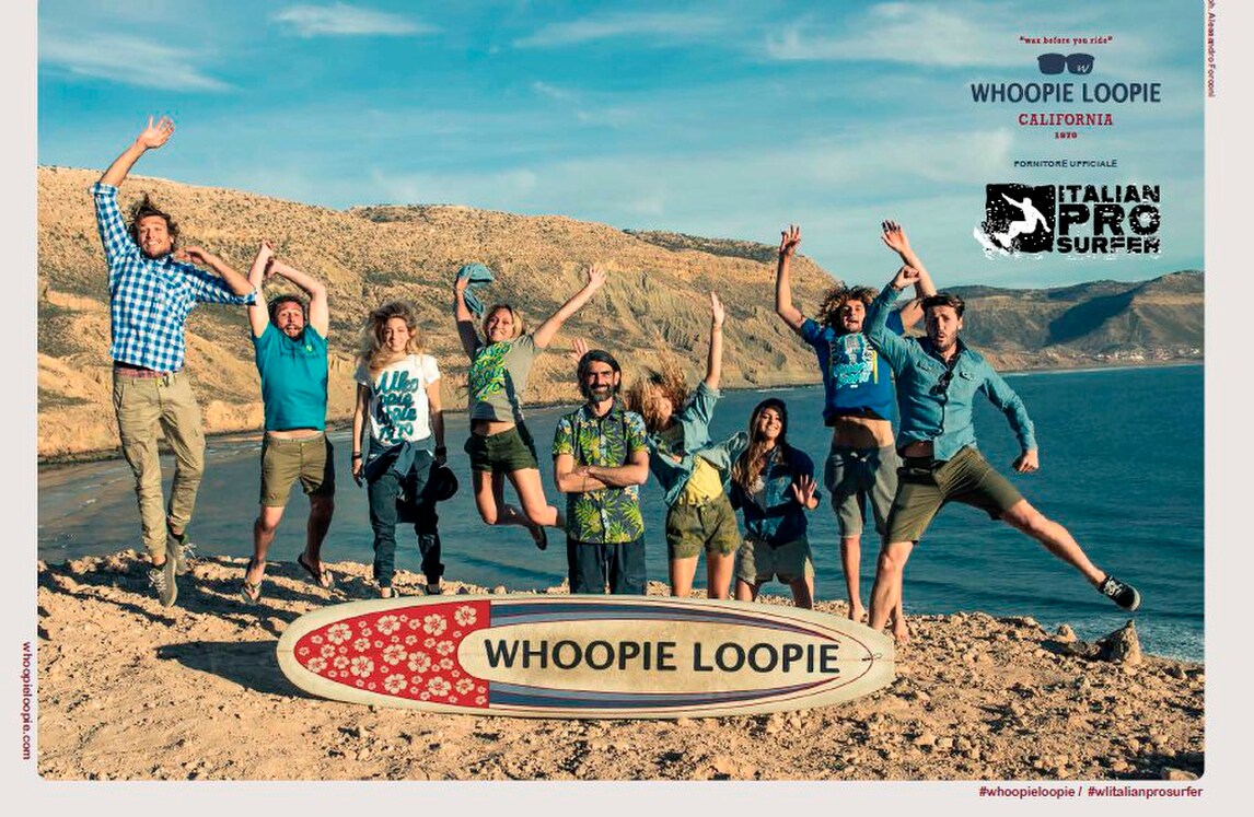 Whoopie Loopie veste i protagonisti del programma tv Italian Pro Surfer