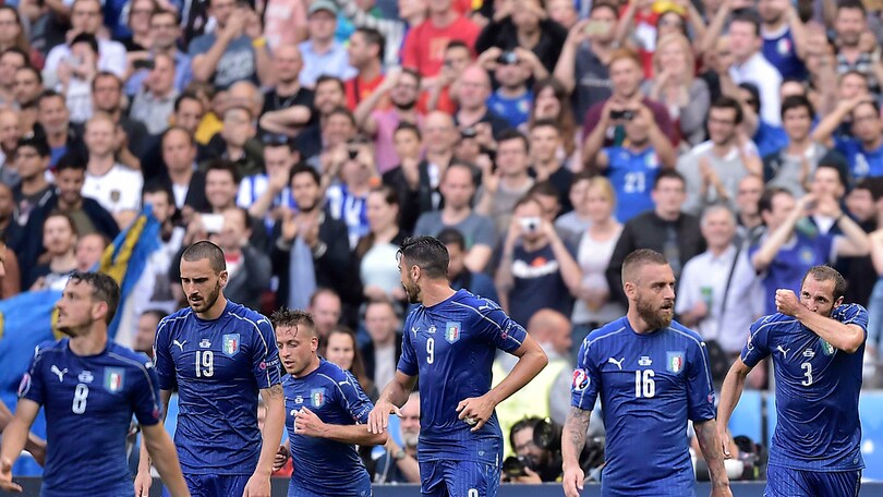Euro 2016, striscione contro la polizia: rilasciati i tre italiani