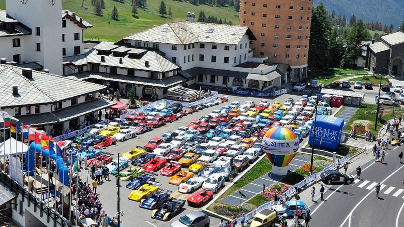 Cesana-Sestriere, il rombo delle auto storiche