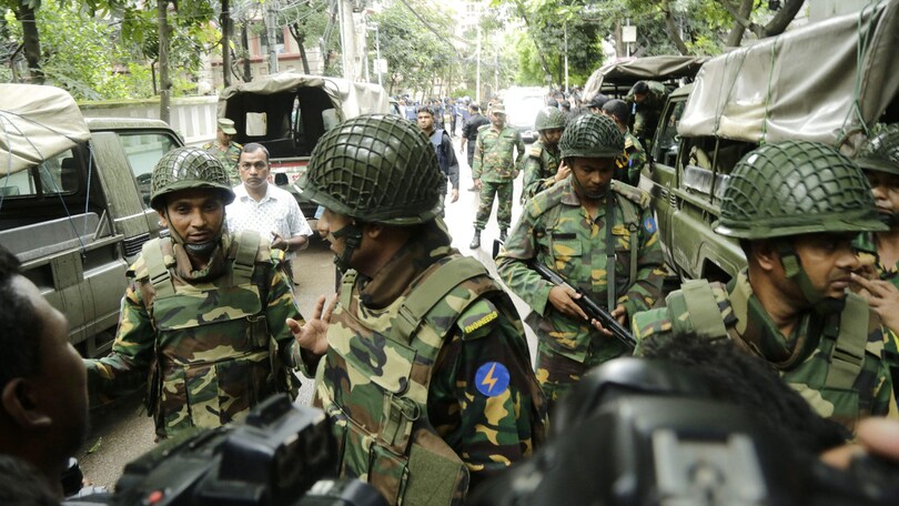 Attentato Bangladesh. Azzurri, lutto al braccio per le vittime italiane