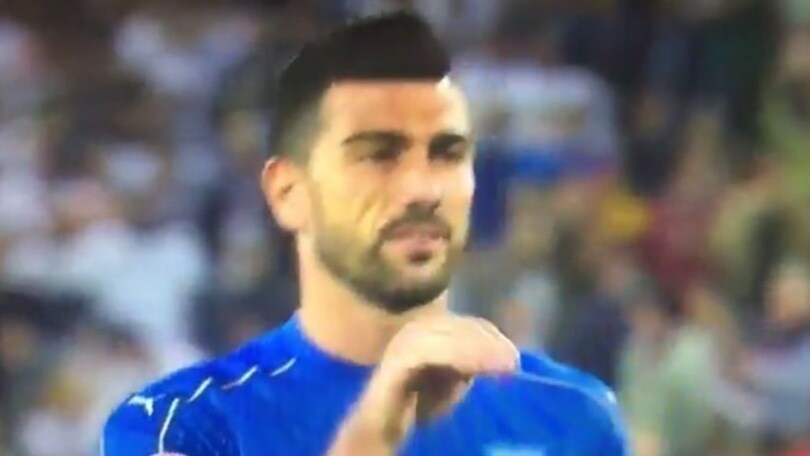 Italia, Pellè sfida Neuer, poi sbaglia il rigore