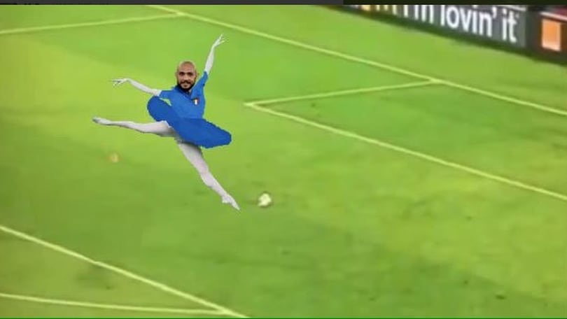 Italia, Zaza "ballerino": sbaglia il rigore e la sua rincorsa diventa virale