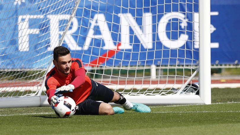Calciomercato Real Madrid: «Per la porta si pensa a Lloris»