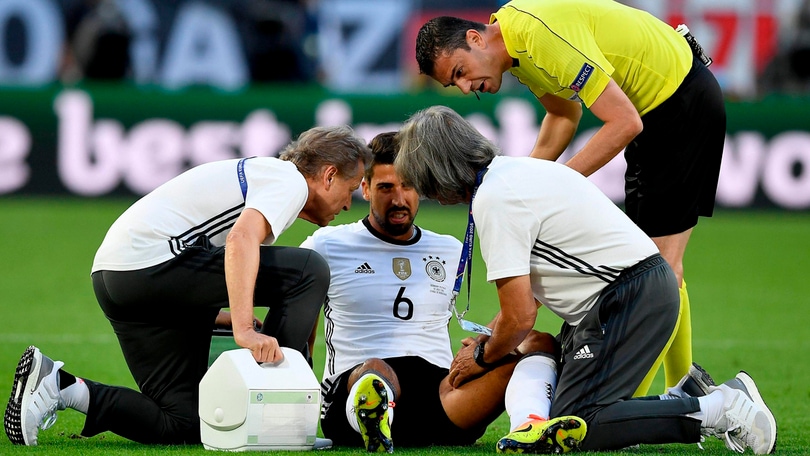 Juventus, ansia per Khedira. Il suo Europeo è già finito