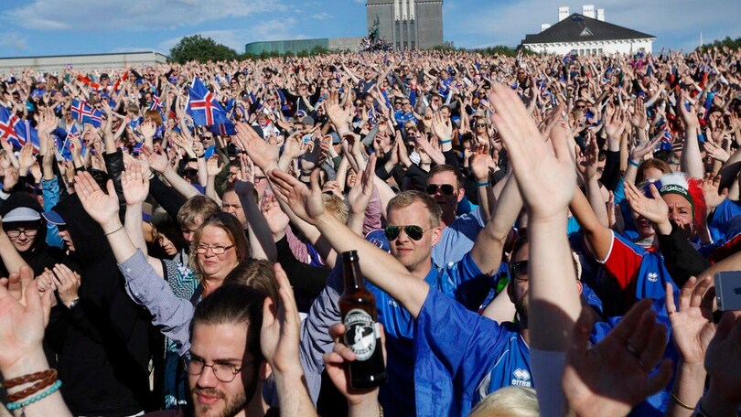 Islanda, festa a Reykjavik per il ritorno della nazionale