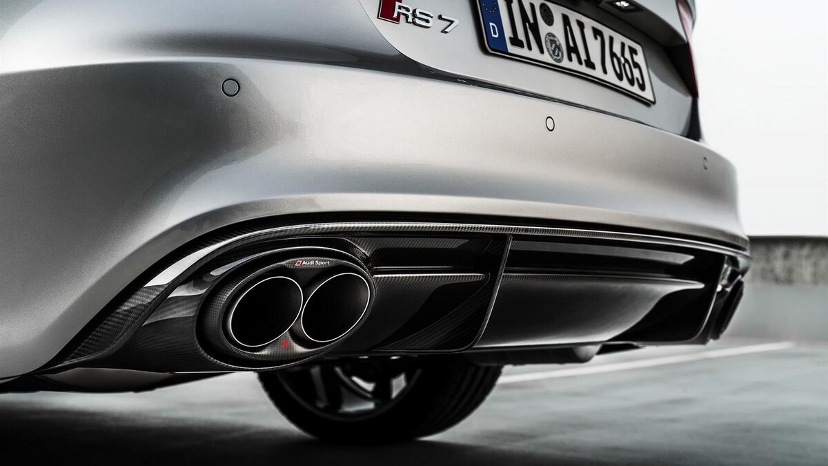 Audi RS 6 e RS 7, arriva lo scarico Akrapovic