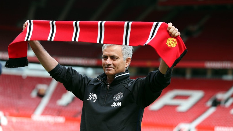Mourinho avvisa il Manchester United: «La mia natura è vincere»