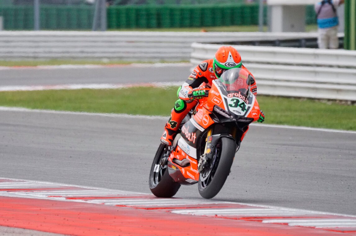 Sbk, Giugliano: «Lavoro per essere a Jerez»