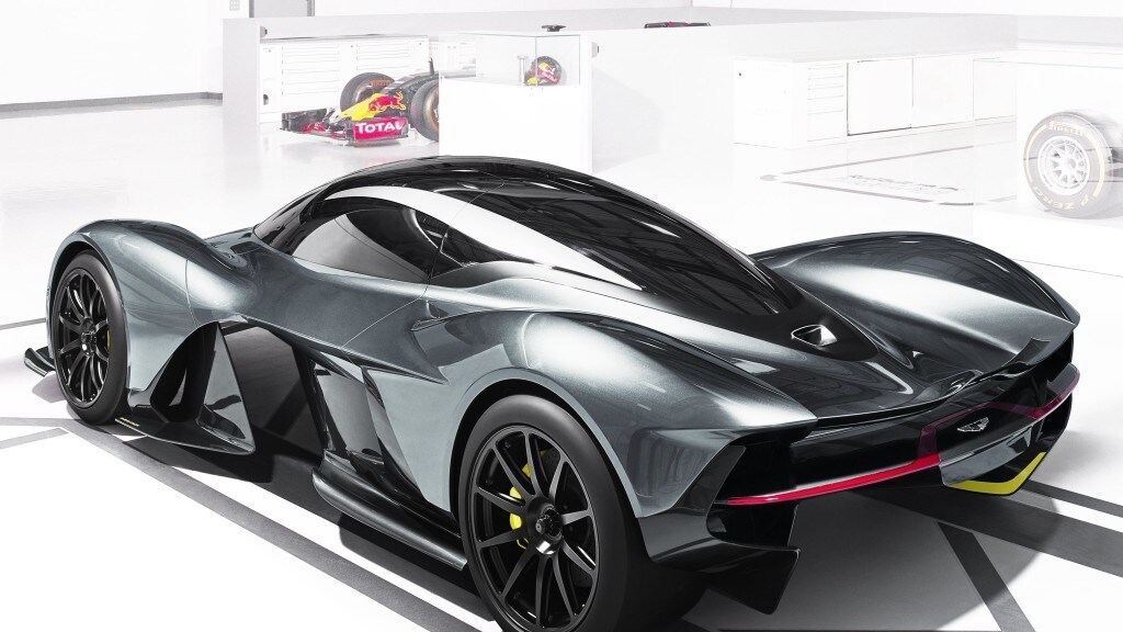 Aston Martin AM-RB 001: foto