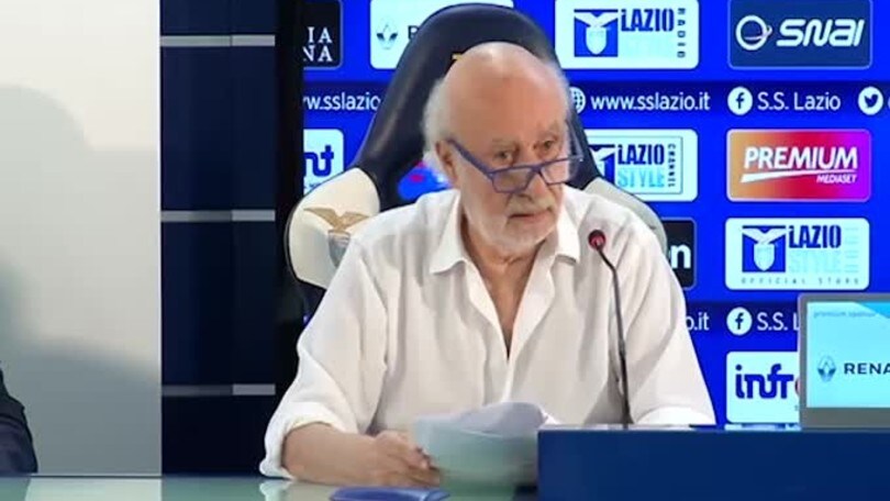 Gentile: "Non c'è una parola sugli acquisti nel contratto"