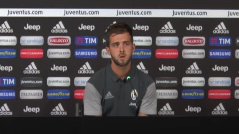 Pjanic: "Prima di firmare ho chiamato Spalletti"