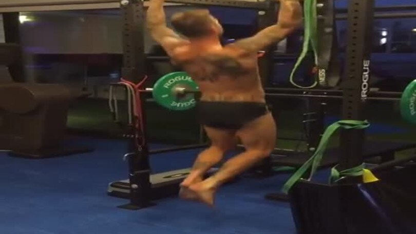 Sergio Ramos, che fisico! Duro lavoro in palestra