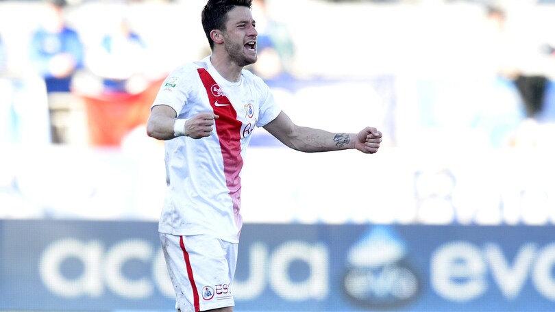 Calciomercato Novara, ufficiale l'arrivo di Sansone