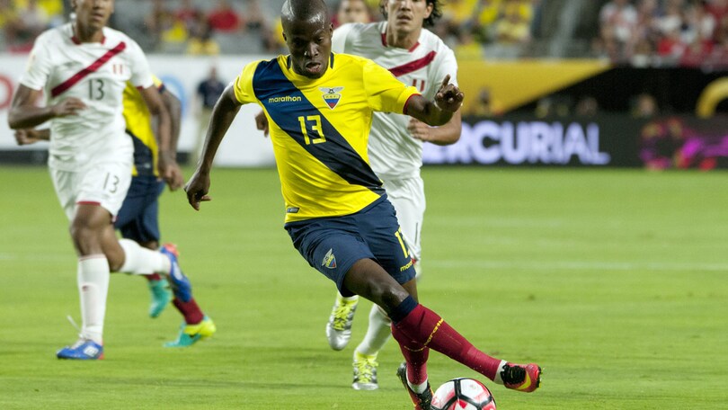 Calciomercato Lazio, aumenta il pressing per Valencia