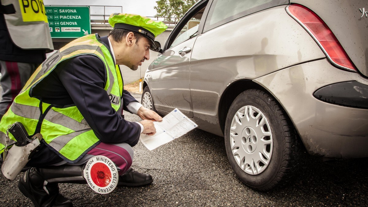 Allarme gomme sulle strade italiane, 1 auto su 5 è fuori legge