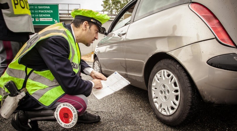 Allarme gomme sulle strade italiane, 1 auto su 5 è fuori legge