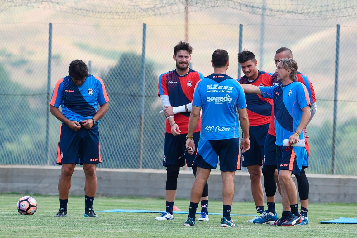Calciomercato Crotone, sogno Stark: Del Grosso in prova