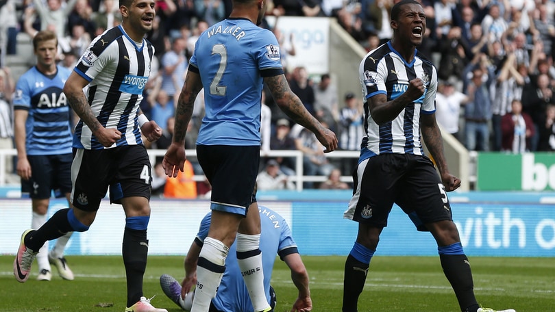 Calciomercato: «Liverpool, Tottenham ed Everton su Wijnaldum»