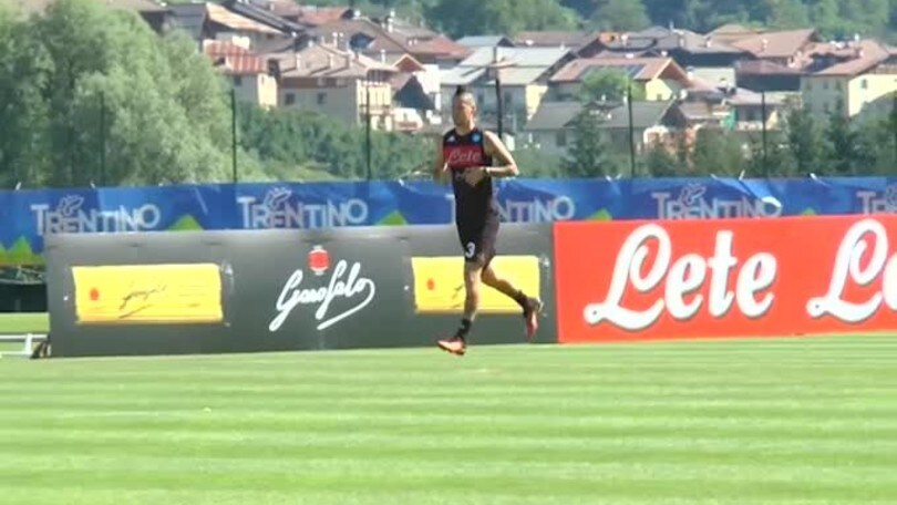 Il Napoli si allena a Dimaro