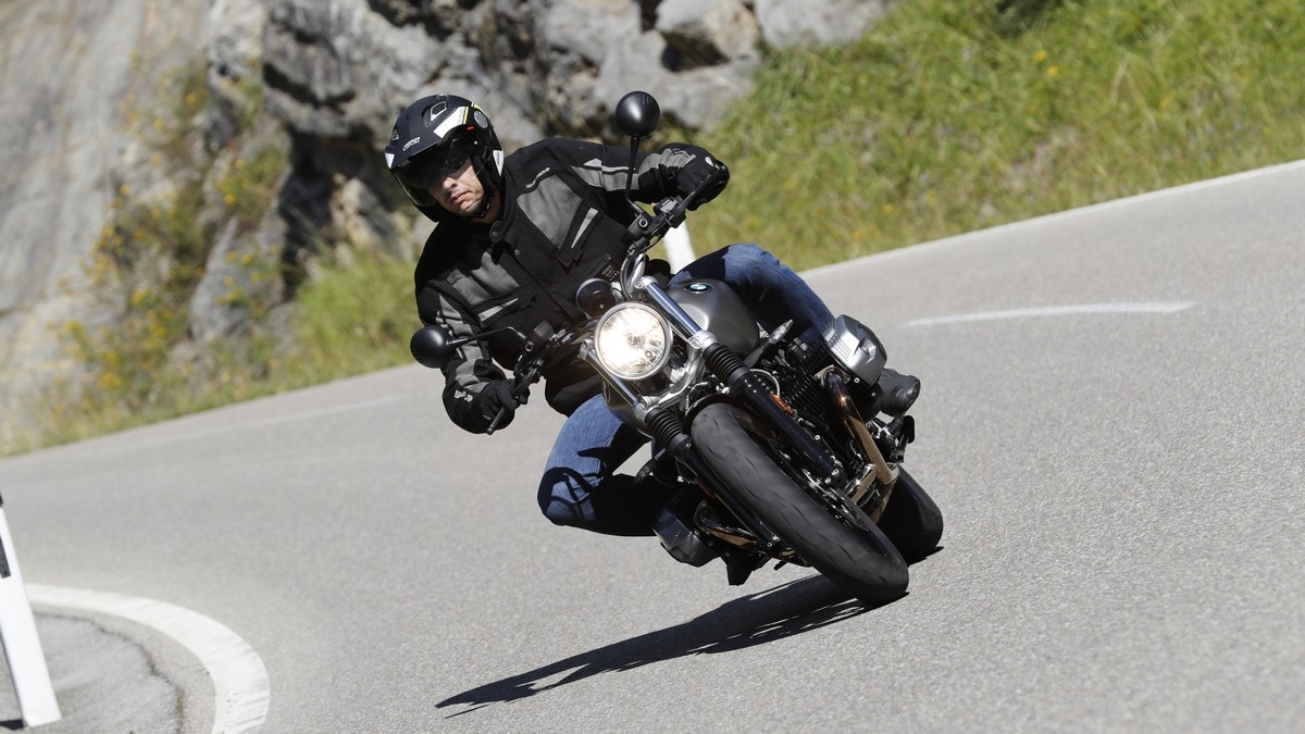 BMW R nineT Scrambler: foto