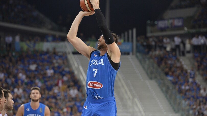 Bargnani torna in Europa: andrà a Vitoria