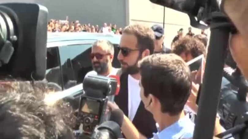 Higuain a Torino: "Champions? Speriamo"