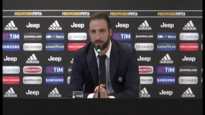 Higuain: "Del Piero era mio idolo"