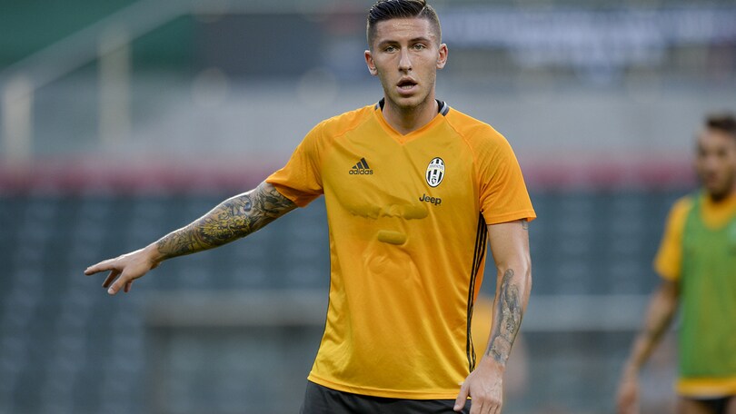 Calciomercato Palermo, rallentano Henrique e Marrone