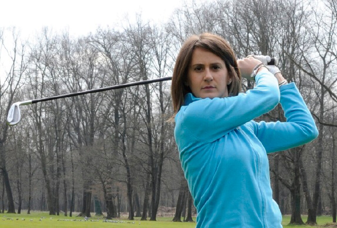 Alessandra Averna: «Grazie al golf, batto la sclerosi multipla»