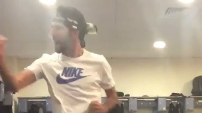 Neto e Witsel in versione Vieri: l'imitazione è uno spasso