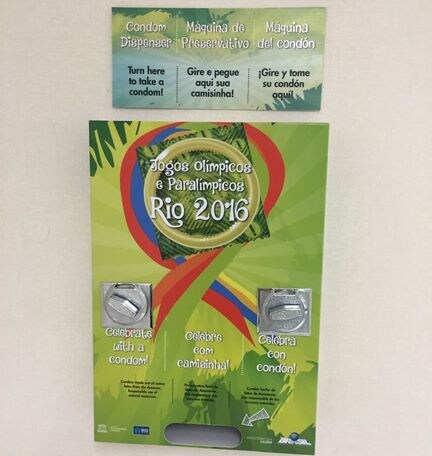 Rio2016: 'Celebra con condom!', preservativi gratuiti all'Mpc