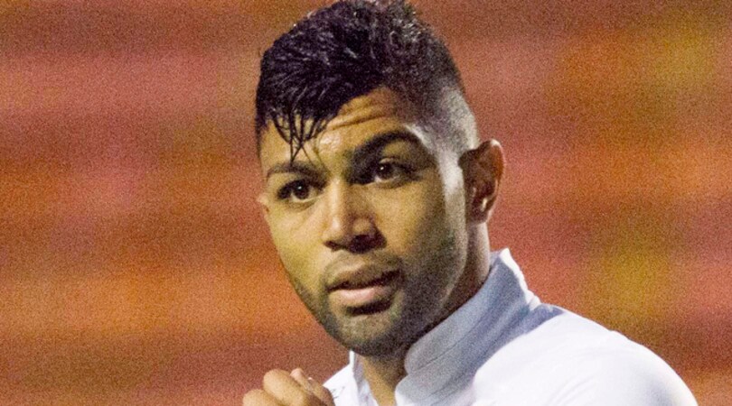 Calciomercato, l'Inter ha il sì di Gabigol. Ma la Juventus non molla