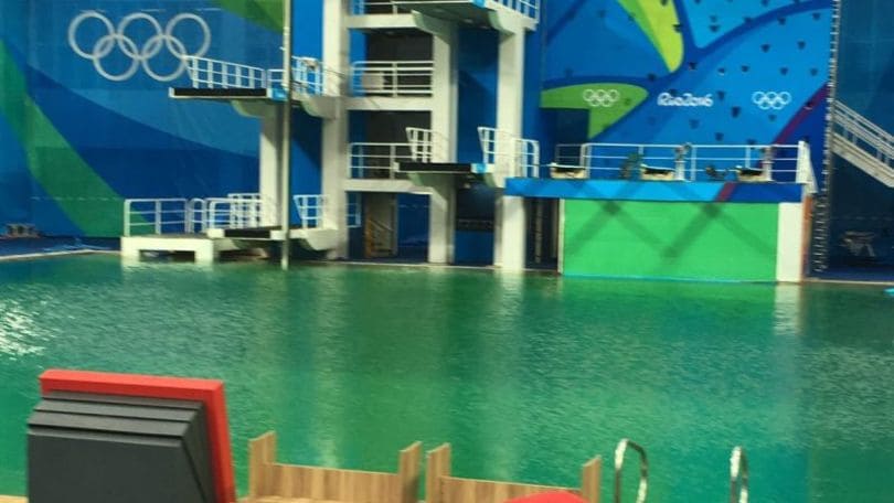 Rio2016: Tuffi. Acqua verde al "Maria Lenk", Cagnotto "Che schifo"