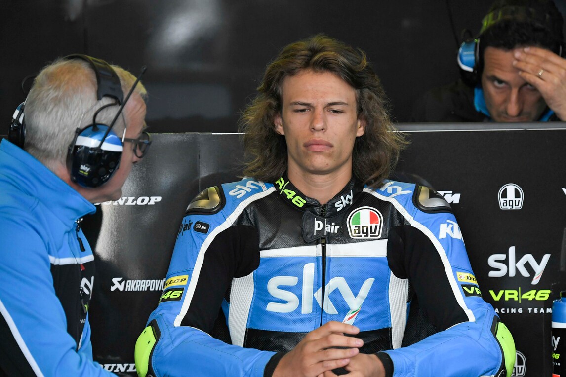 Moto3, Bulega: «Per me Rossi è come un fratello»