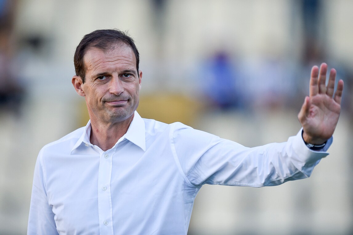 Juventus, Allegri: «Pjanic regista? Diventerà uno dei migliori del mondo»