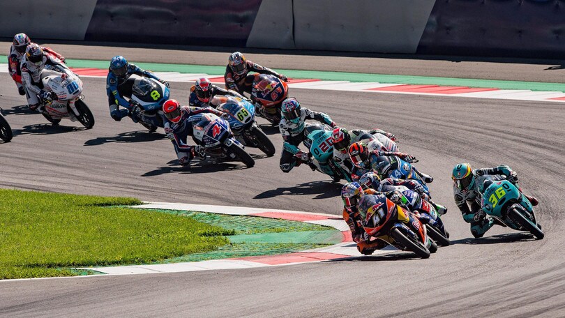 Moto3 e Moto2, nuove regole su motori e test