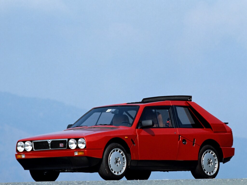 Leggenda Lancia Delta: una S4 Stradale all'asta per mezzo milione