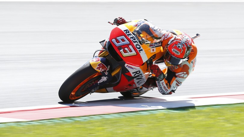 MotoGp, Brno: Marquez davanti, poi Iannone e Rossi quinto