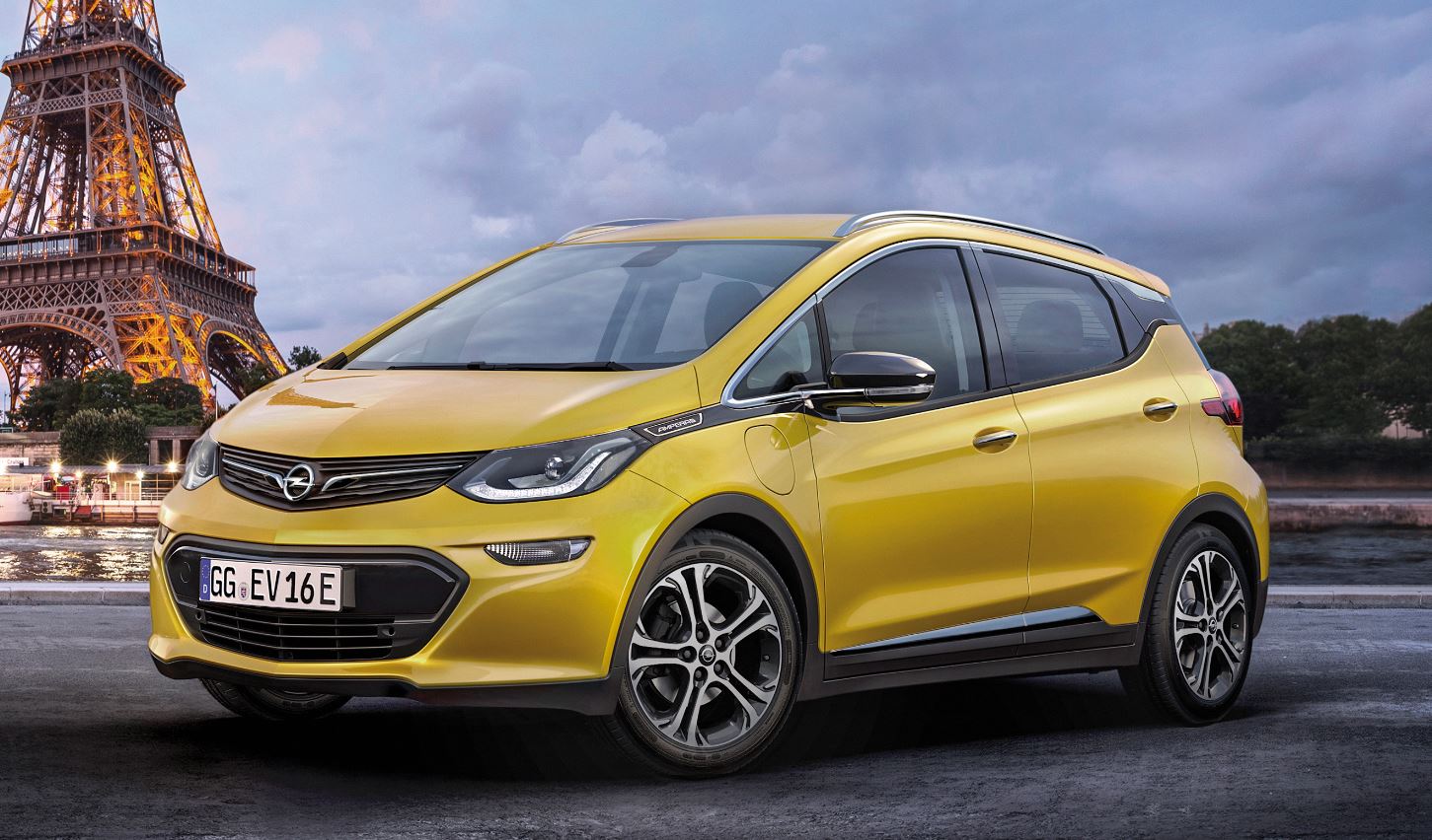 Opel Ampera-e, la nuova elettrica pronta al debutto