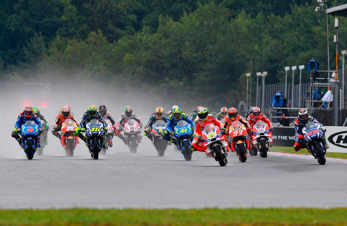 MotoGp Yamaha Tech3, frattura al femore per Bradley Smith